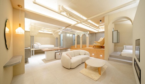 mo 101(Suite Room/Party Room)