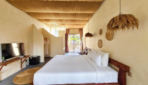 Signature Villa, Beach View