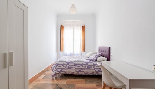 City Double Room, Men only, City View