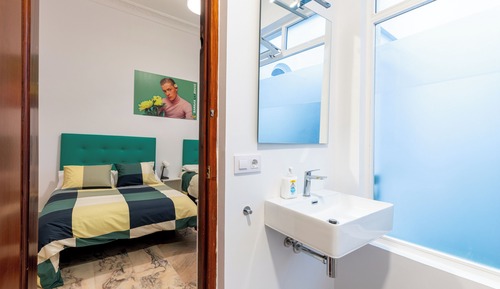 Superior Quadruple Room, Men only, Courtyard View
