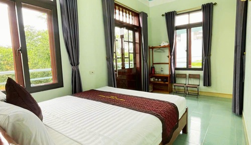 Comfort Room, City View