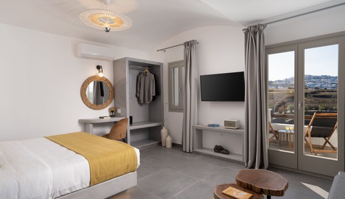 Superior Suite with Hot Tub