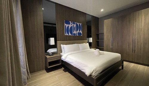 Executive Room