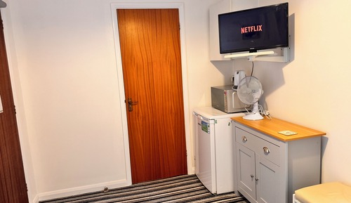 Deluxe Single Room