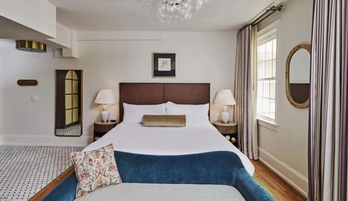 Suite, 1 King Bed, Accessible (Piedmont)