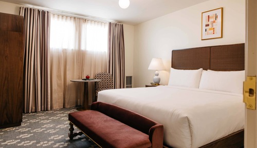 Suite (Piedmont)