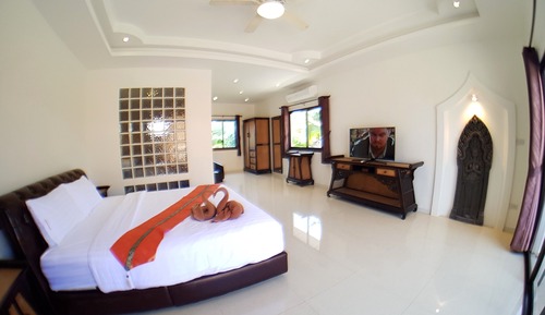 Luxury Villa, 5 Bedrooms