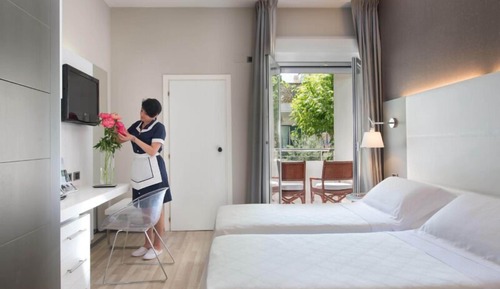 Family Room, Balcony