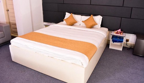 Deluxe Double Room, City View