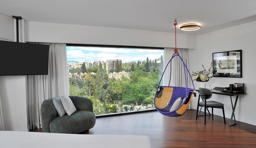 Junior Studio Suite