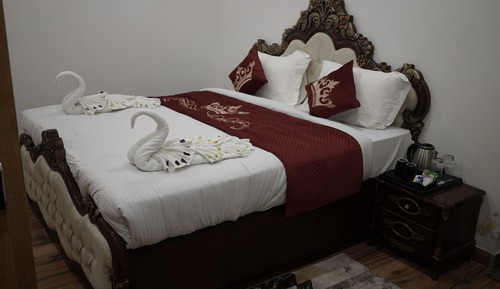 Signature Room