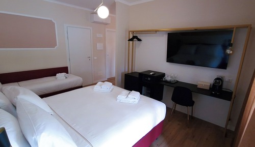 Superior Triple Room