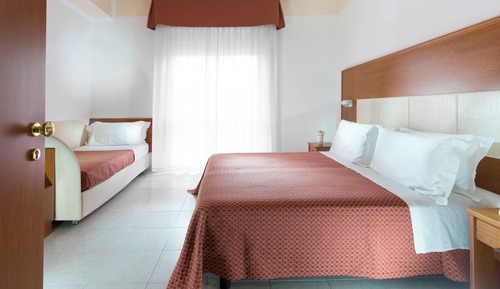 Comfort Quadruple Room