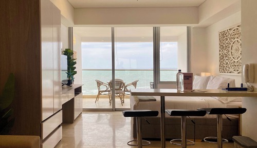 Apartment, Balcony