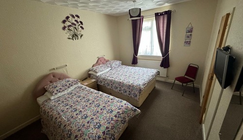 Standard Quadruple Room, Ensuite