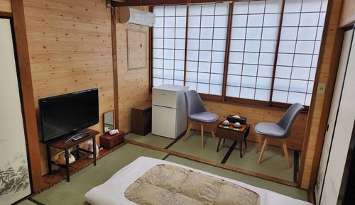 Economy Quadruple Room