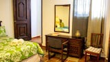 Basic Room, 2 Double Beds