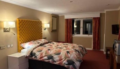 Classic Double or Twin Room