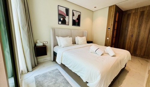 Luxury Apartment, 1 King Bed