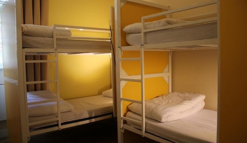 Bed in 4-Bed Female Dorm Ensuite