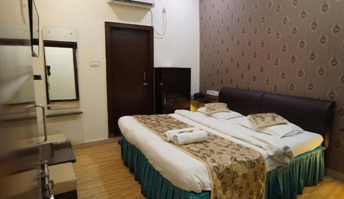 Deluxe Double Room, City View