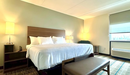 Room, 1 King Bed, Non Smoking (Efficiency)