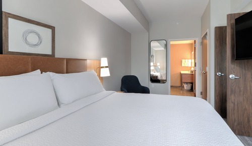 Suite, 1 Bedroom, Balcony, Mountain View