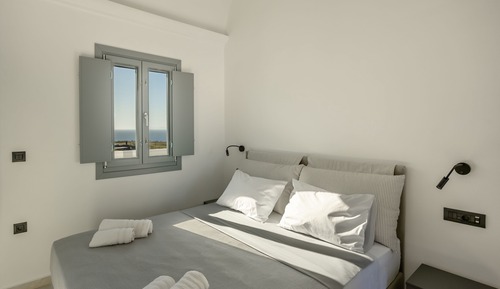 Deluxe Double Room, Hot Tub, Partial Sea View