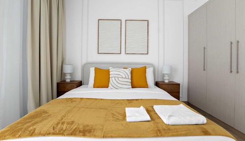 Elite Apartment, 1 Bedroom, Canal View