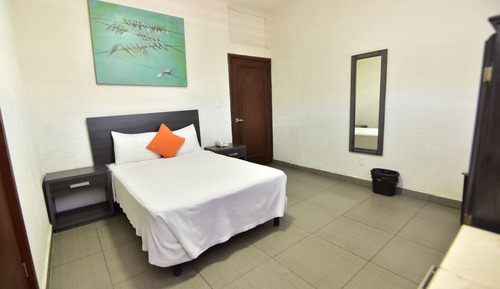 Standard Single Room