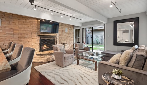 Condo, 2 Bedrooms