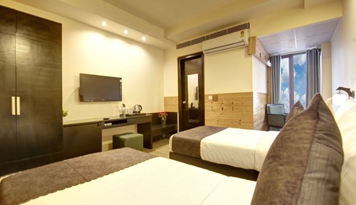 Twin Room