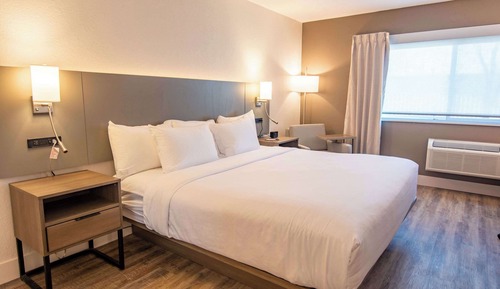 Standard Room, 1 King Bed, Non Smoking