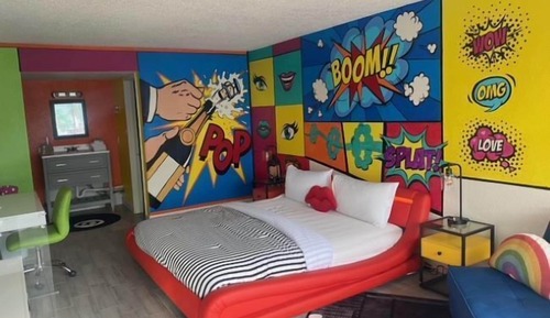 Design Room, 1 King Bed