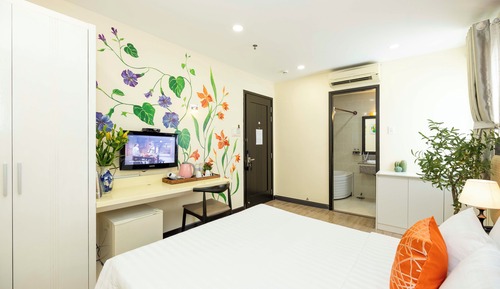 Deluxe Double or Twin Room