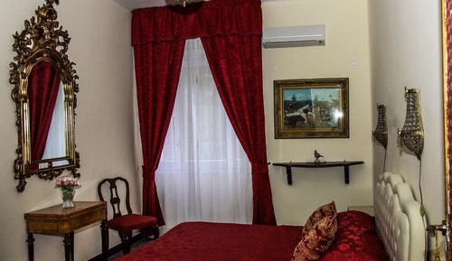 Basic Double Room