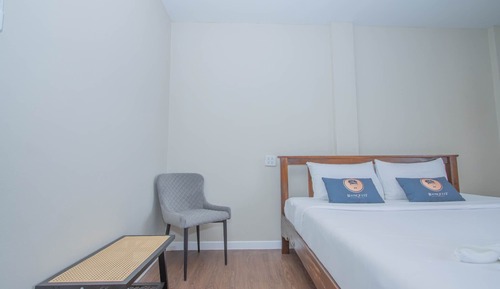 Deluxe Room, 1 Bedroom, Pool View