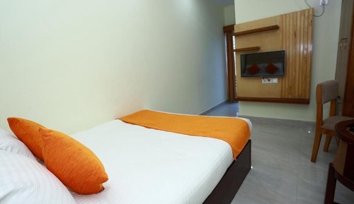 Deluxe Single Room