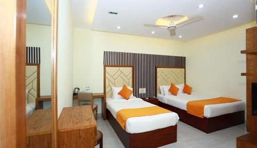 Deluxe Double or Twin Room
