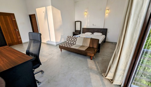 Room, 4 Bedrooms, Smoking, Balcony