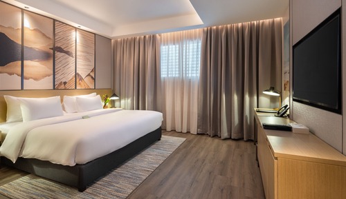 Junior Suite, 1 King Bed, Non Smoking