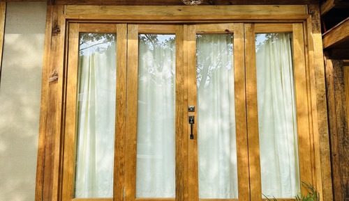 Design Cabin (CORAL)