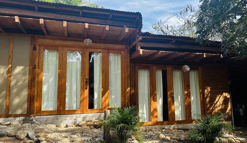 Design Cabin (MANZANILLO)