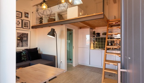 Deluxe Apartment