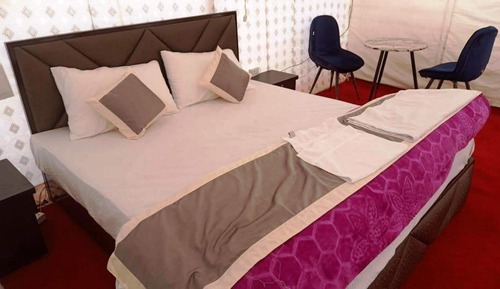 Deluxe Tent