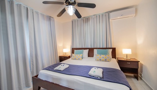 Apartment, Multiple Bedrooms, Private Pool, Garden View