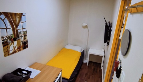 Basic Single Room, Non Smoking, Private Bathroom