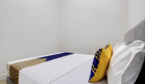 Basic Double Room