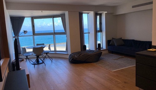 Luxury Apartment