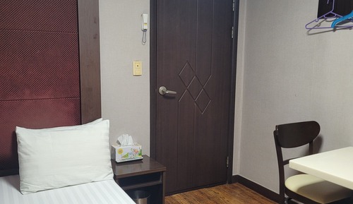 Standard Room, City View